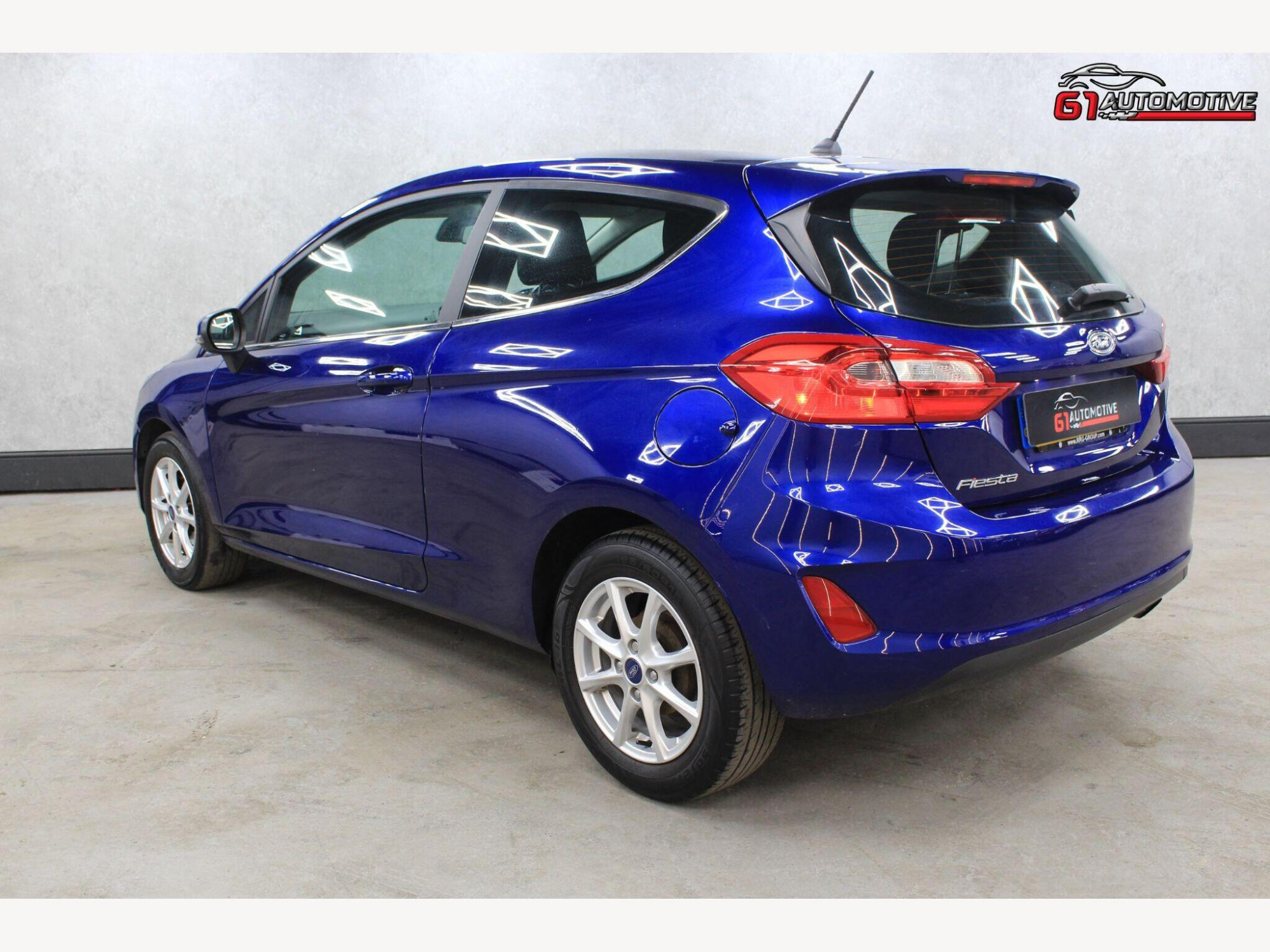 2018 Ford Fiesta image 8
