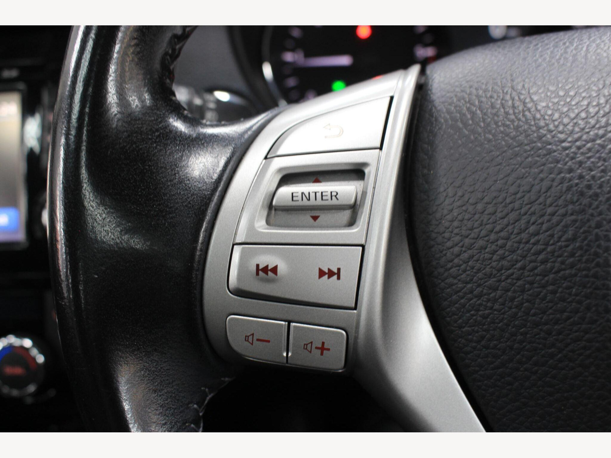 2015 Nissan Qashqai image 21