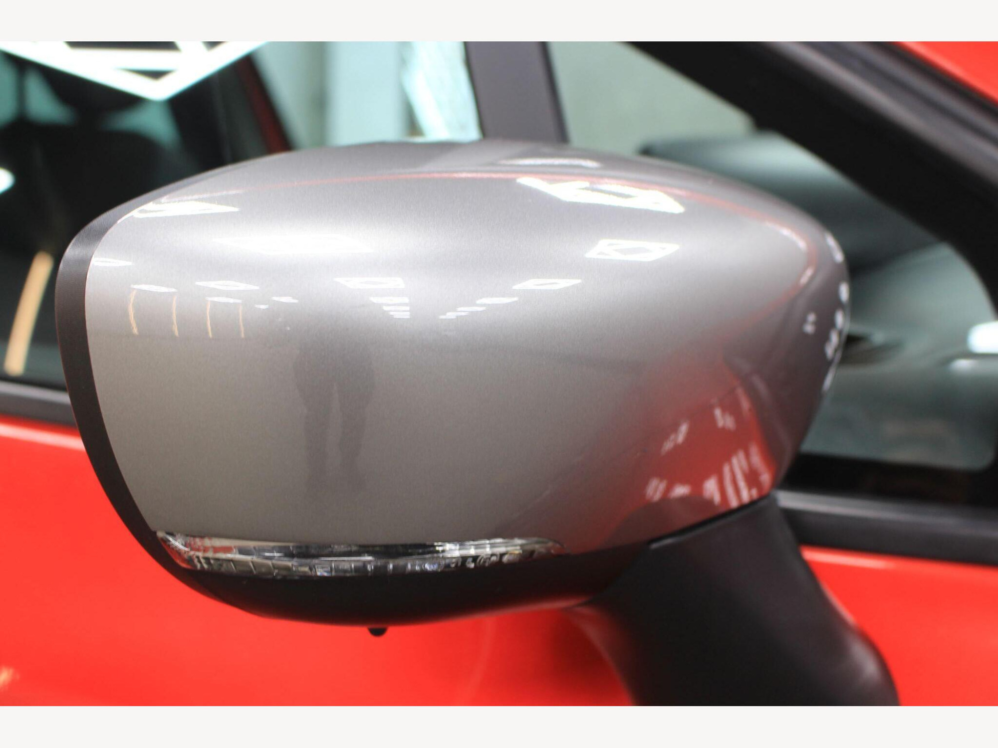 2018 Renault Clio image 9