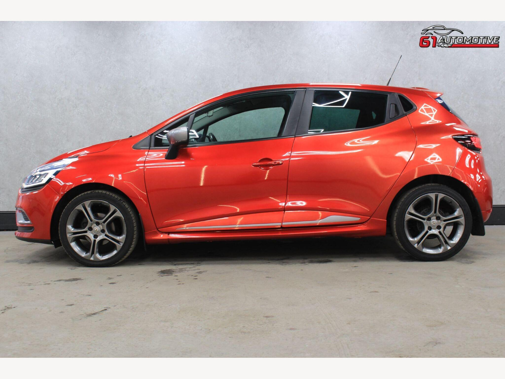 2018 Renault Clio image 7