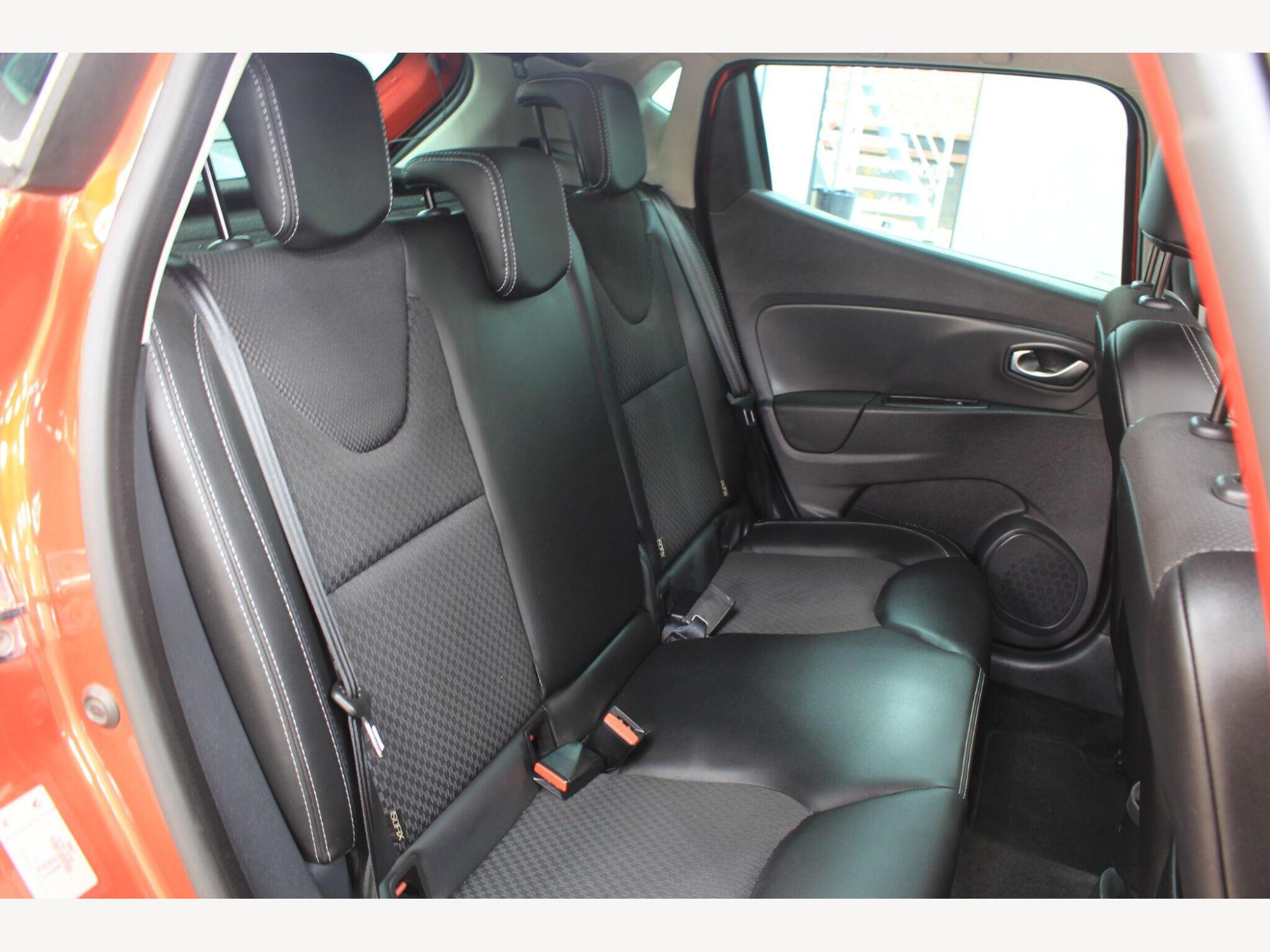 2018 Renault Clio image 34