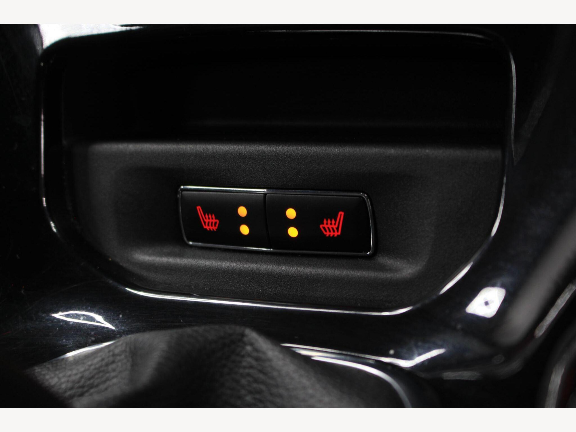 2015 Ford Fiesta image 23