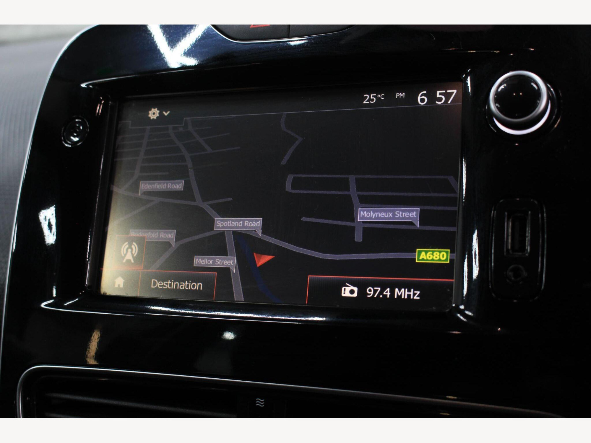 2017 Renault Clio image 20