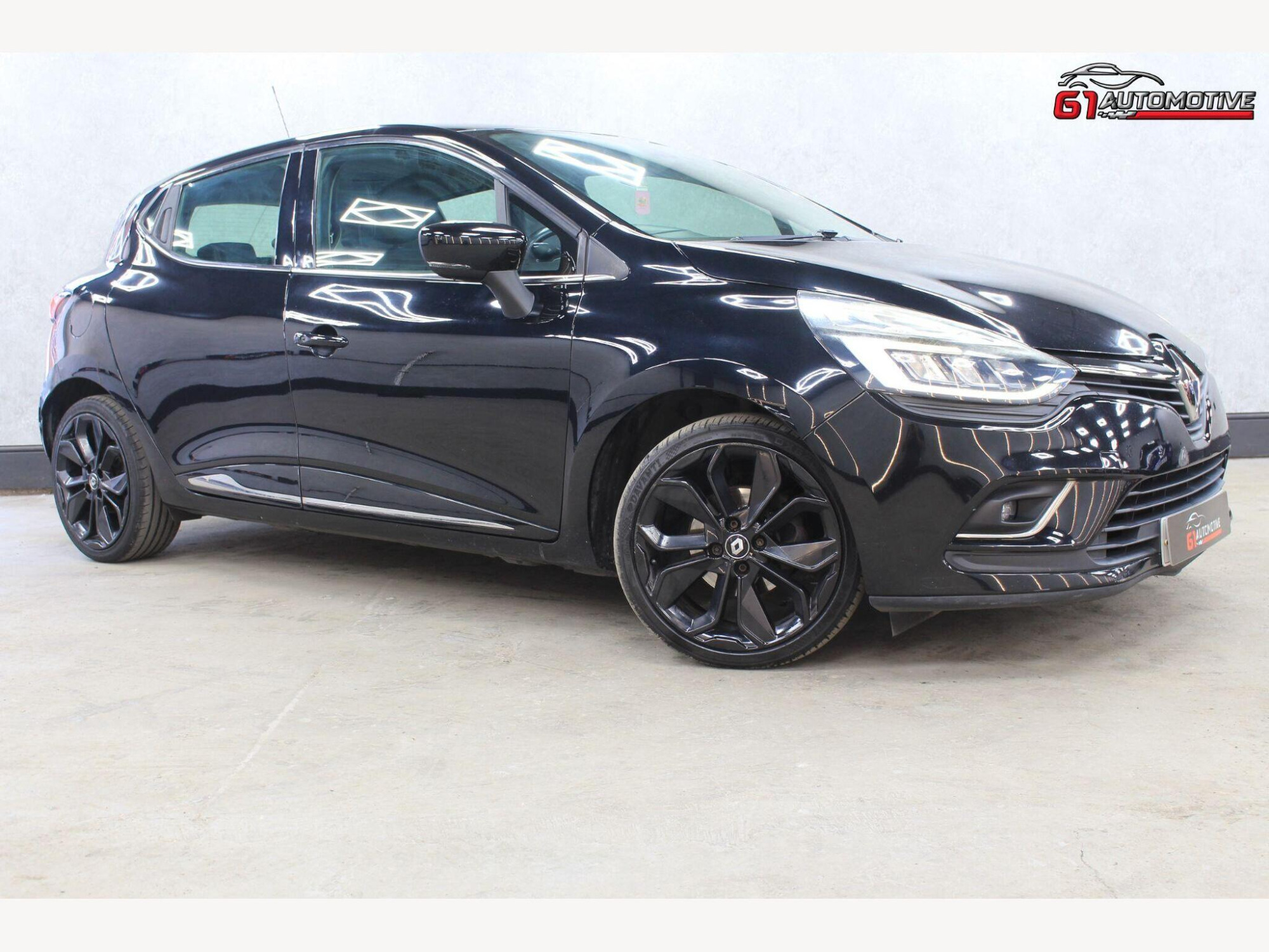 2017 Renault Clio image 1