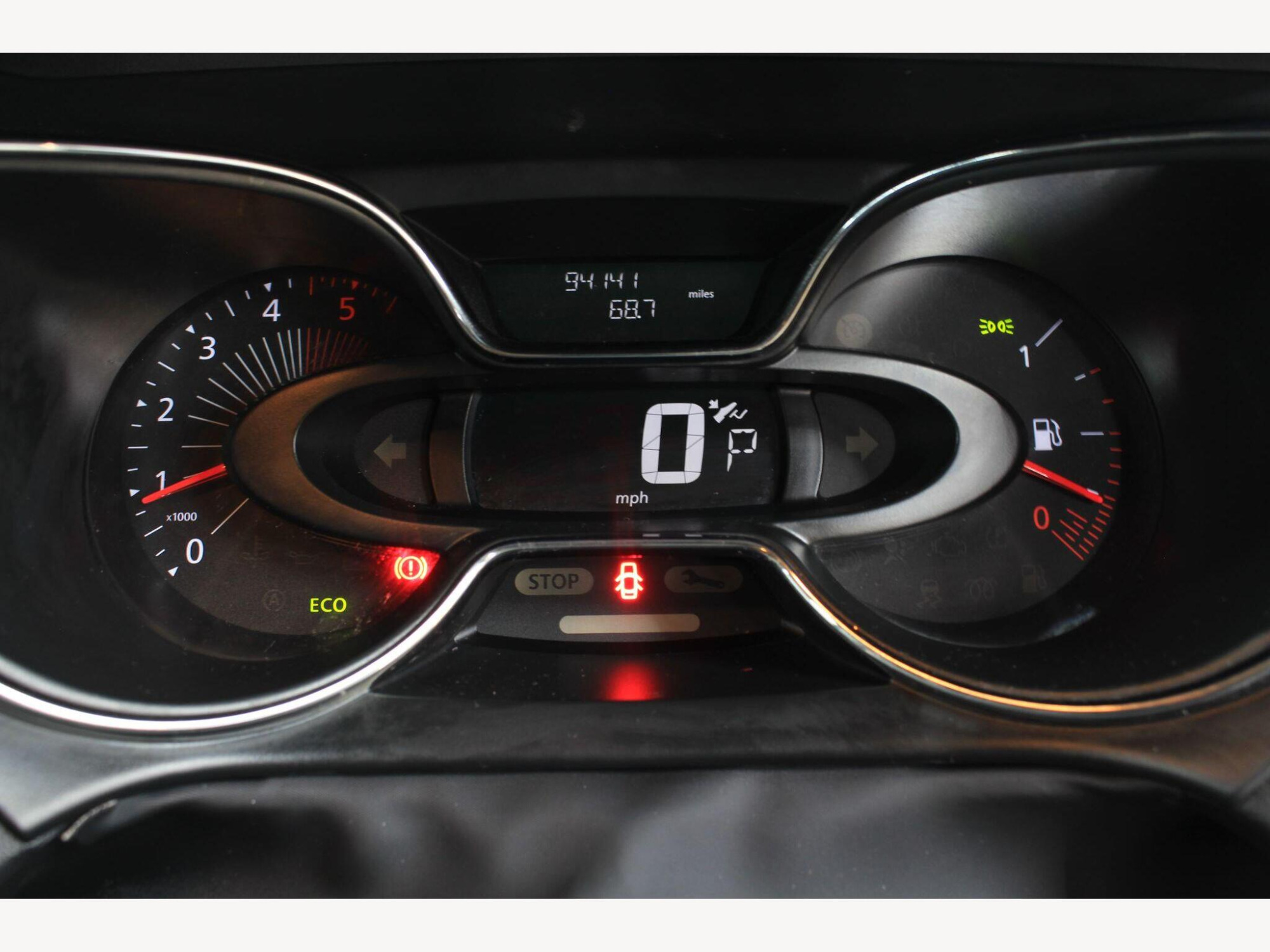 2017 Renault Captur image 14