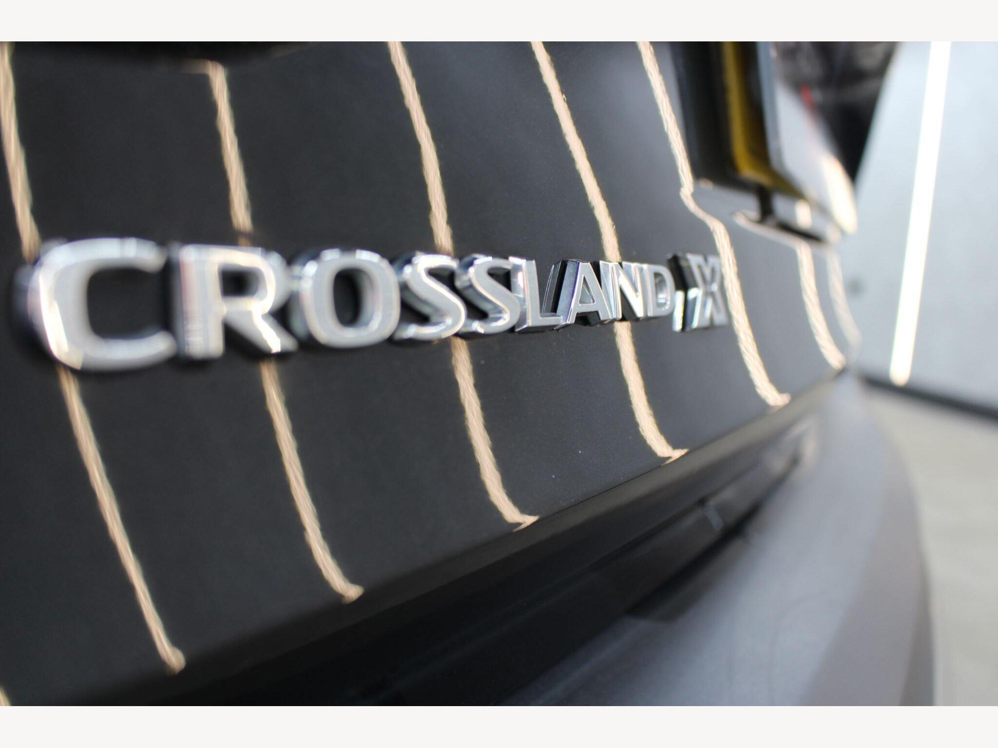 2019 Vauxhall Crossland X image 12