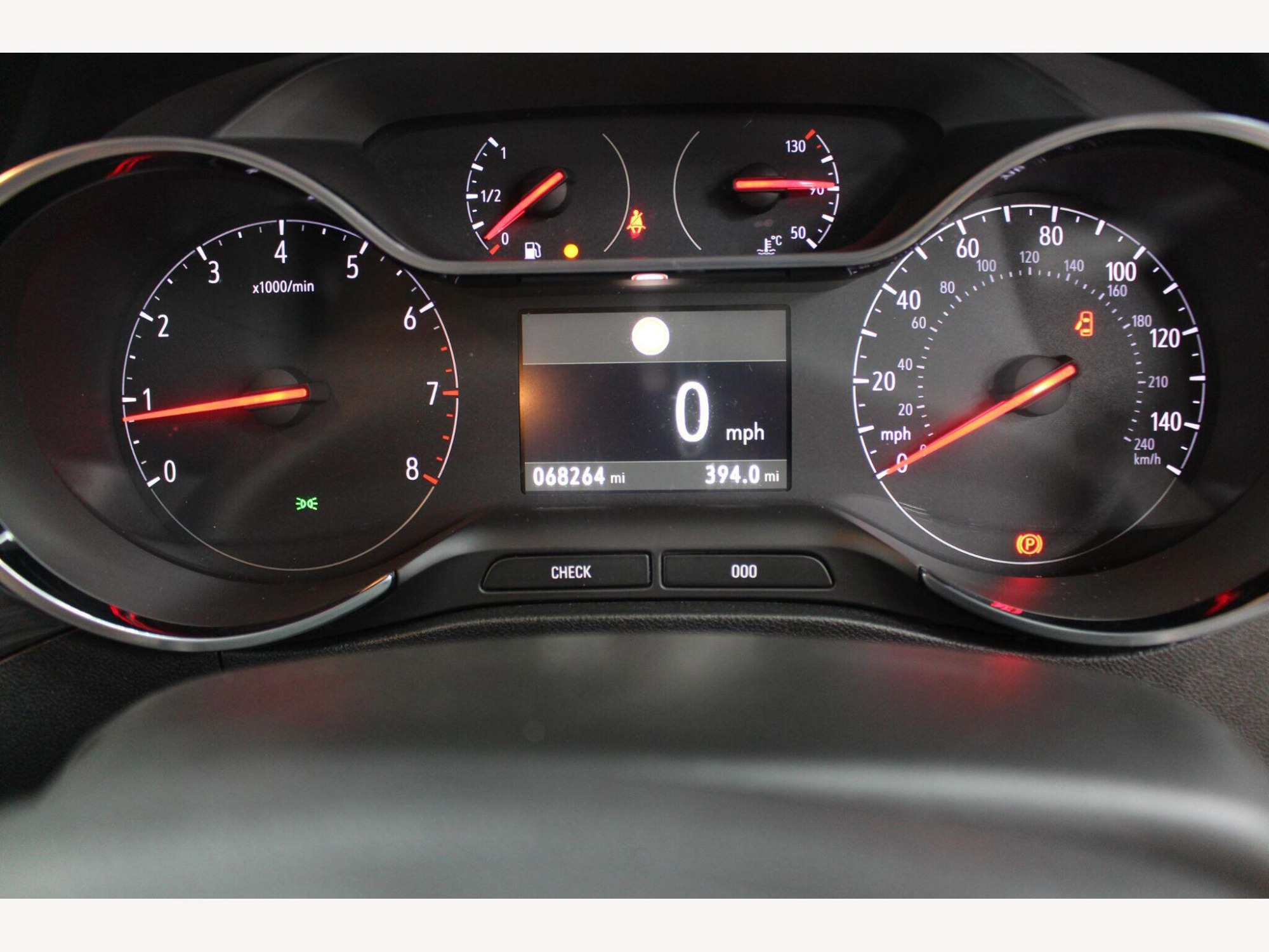 2019 Vauxhall Crossland X image 14