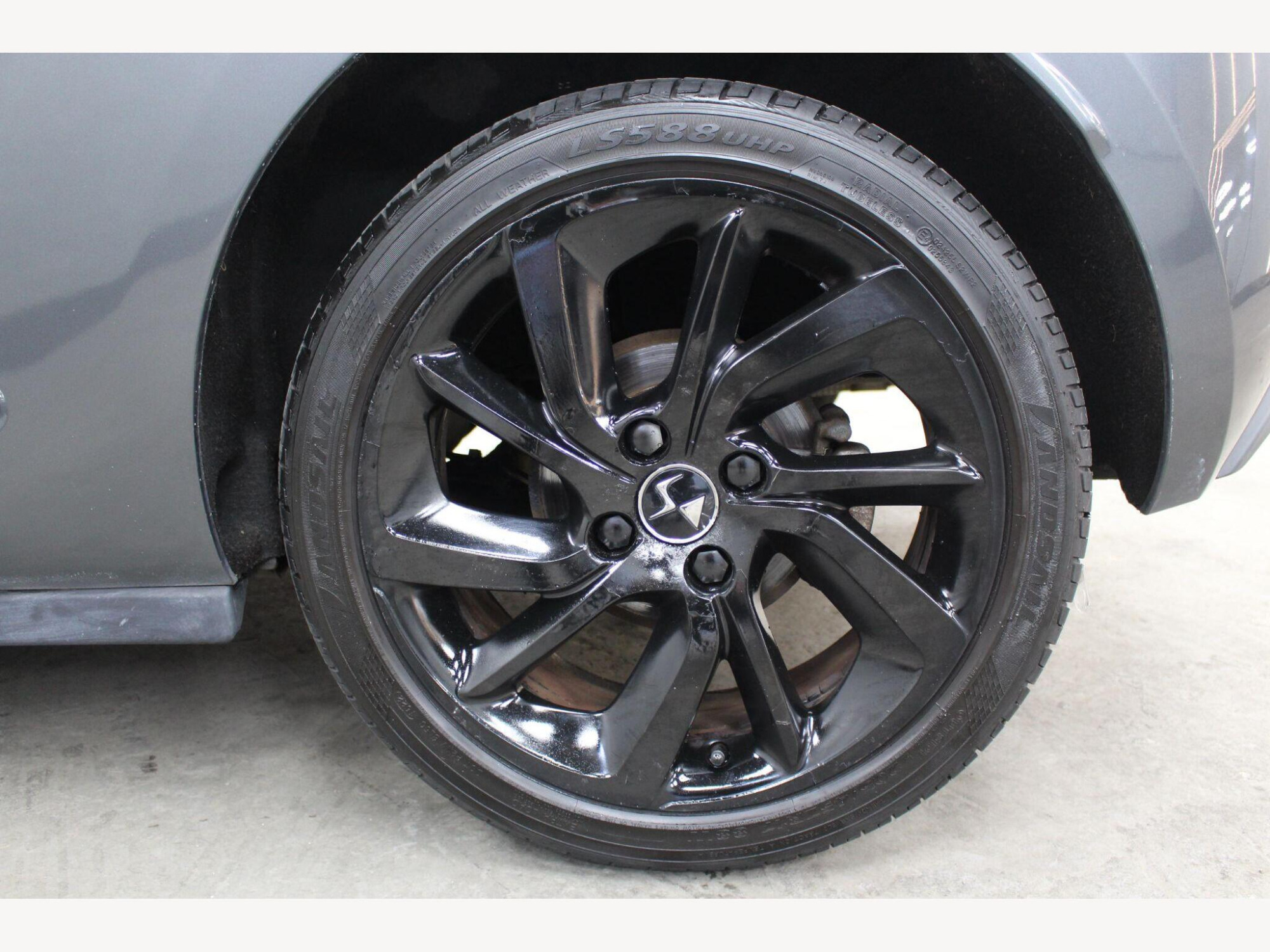 2015 DS AUTOMOBILES DS 3 image 9