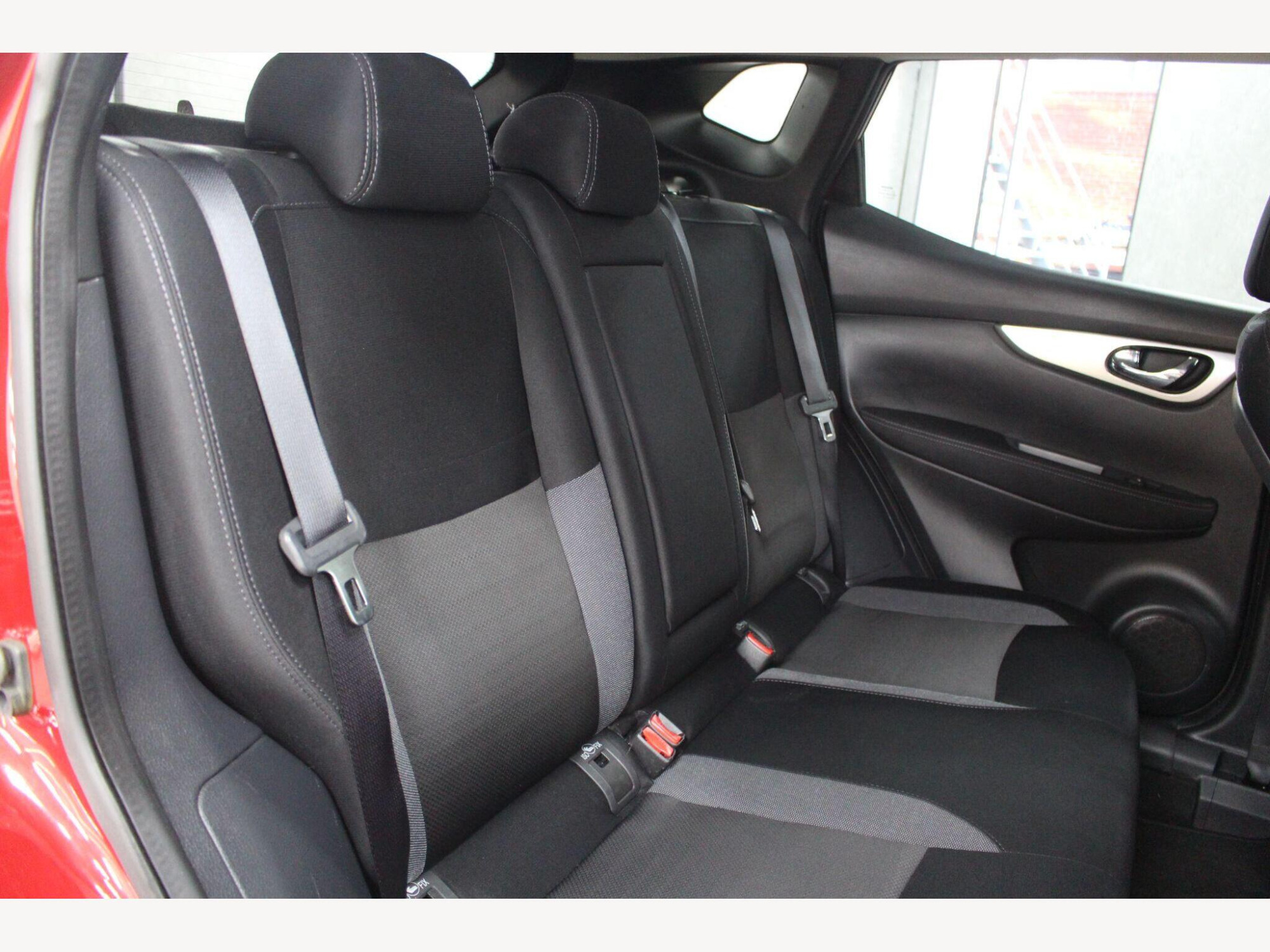 2017 Nissan Qashqai image 30
