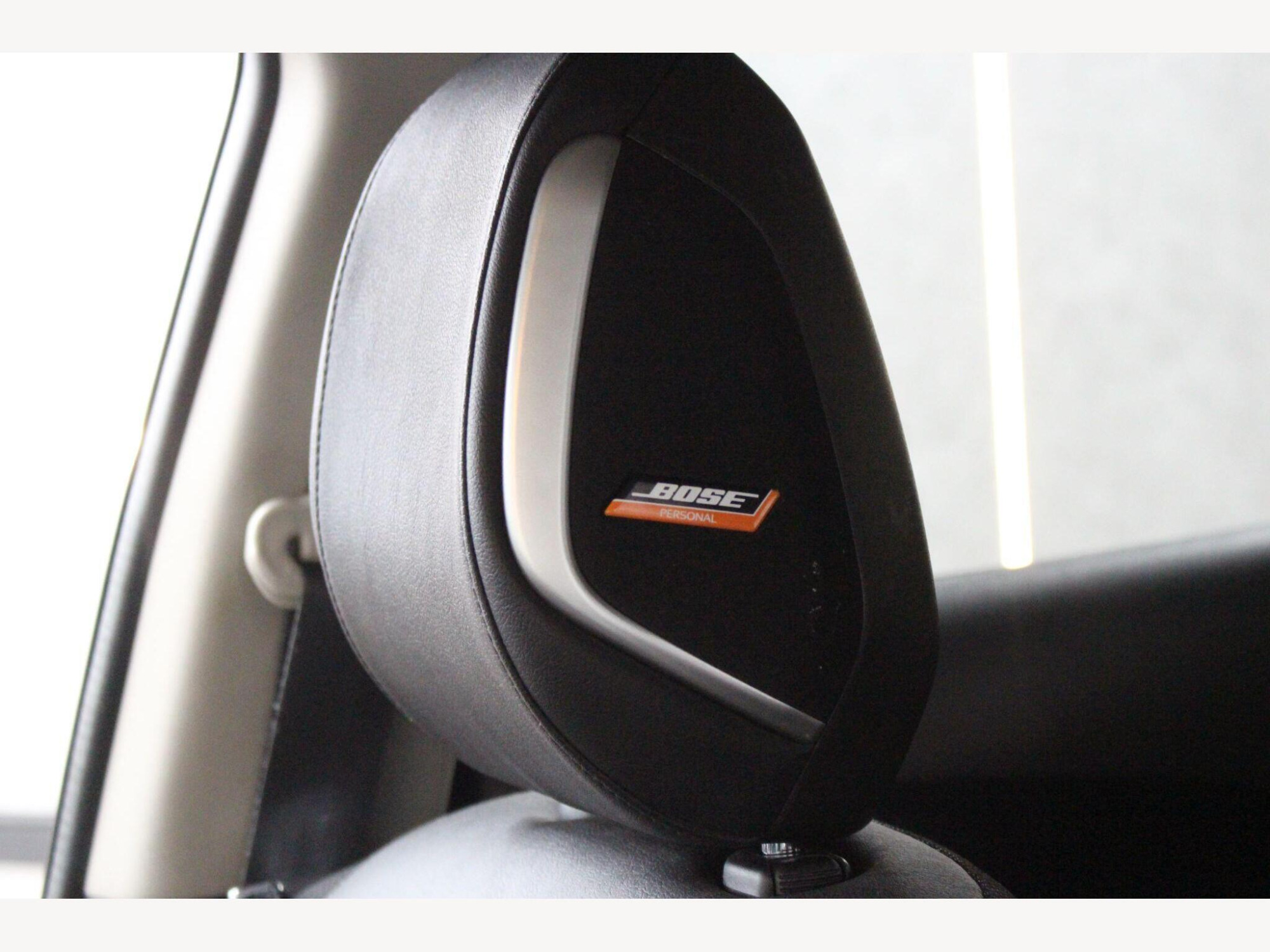 2018 Nissan Juke image 28