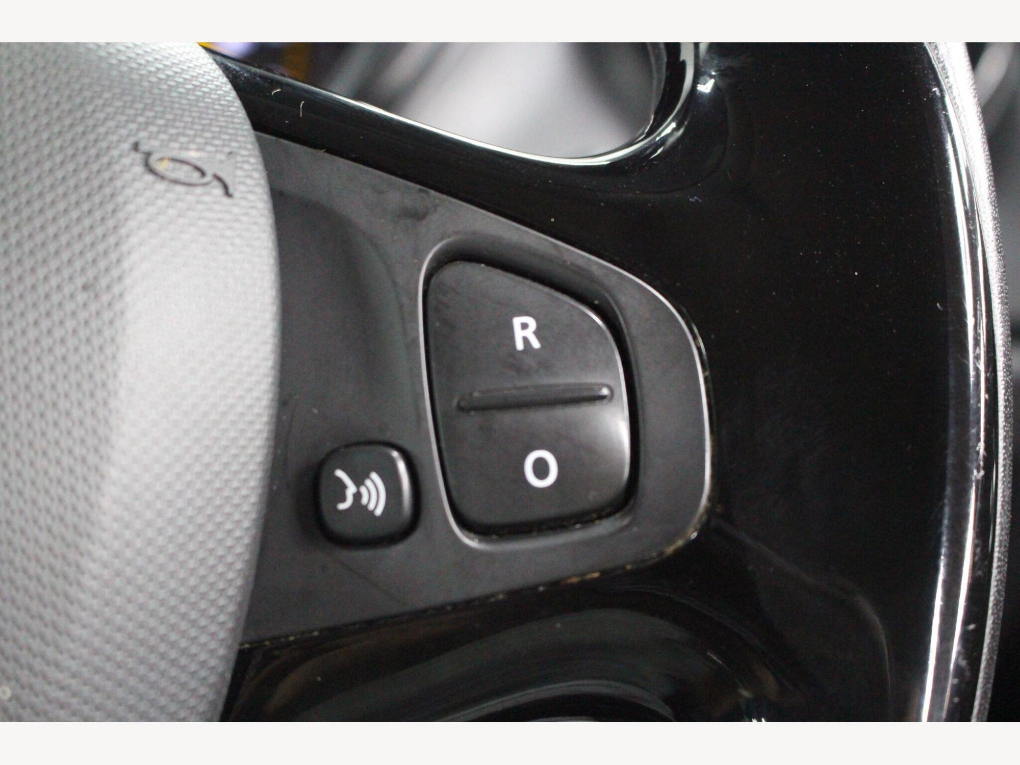 2015 Renault Captur image 25