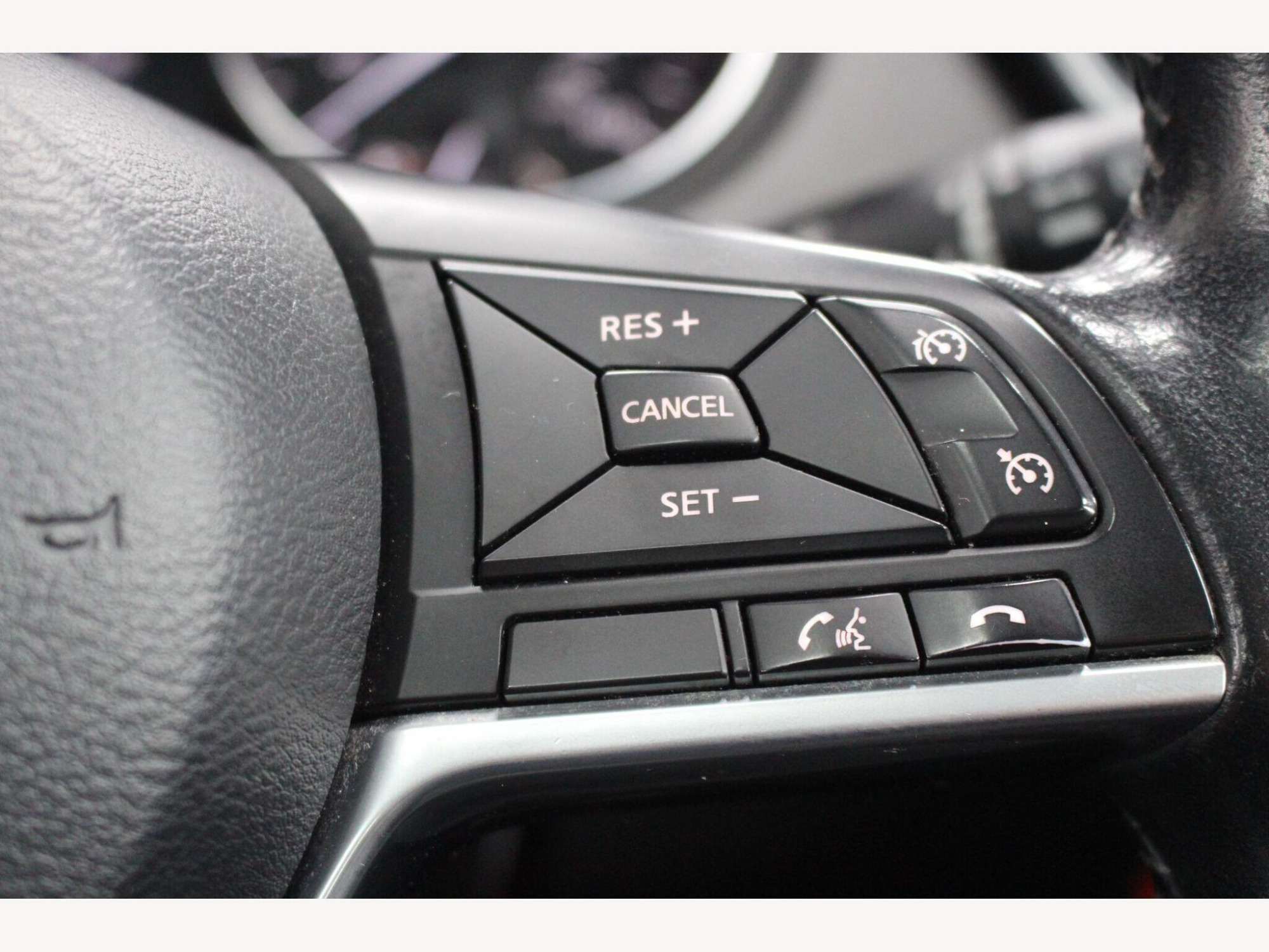 2018 Nissan Qashqai image 24