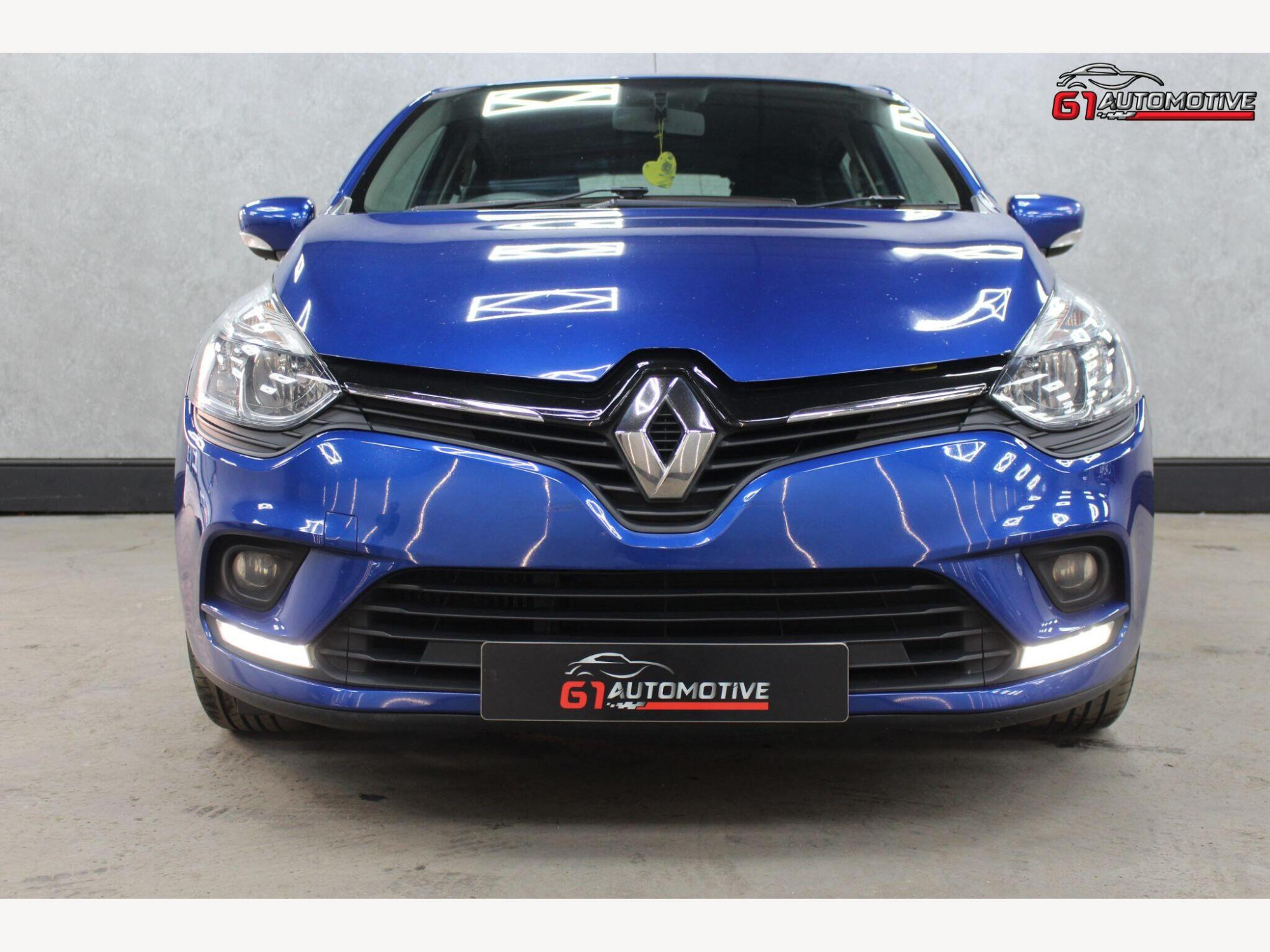 2018 Renault Clio image 2