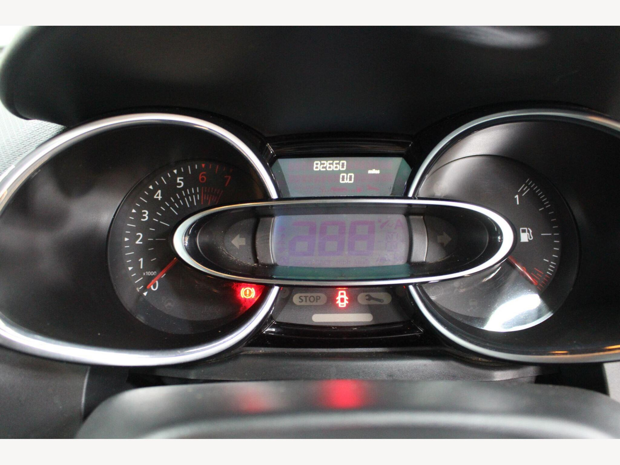 2018 Renault Clio image 15