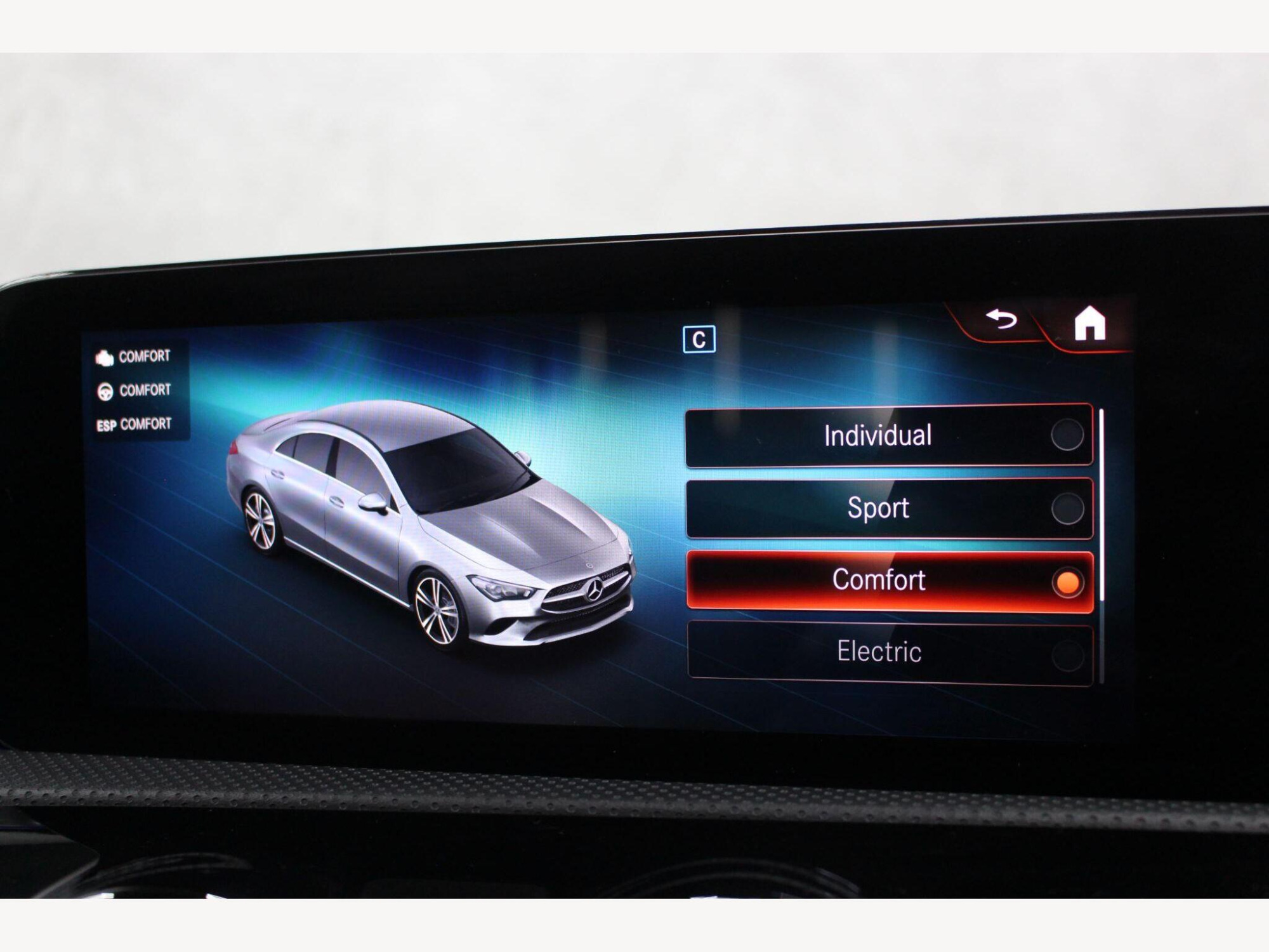 2021 Mercedes-Benz CLA image 24