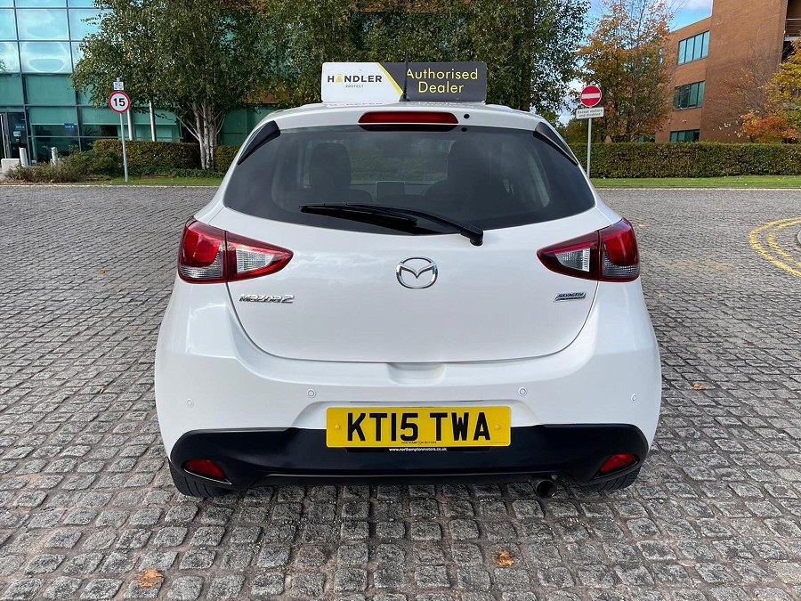 2015 Mazda Mazda2 photo 6