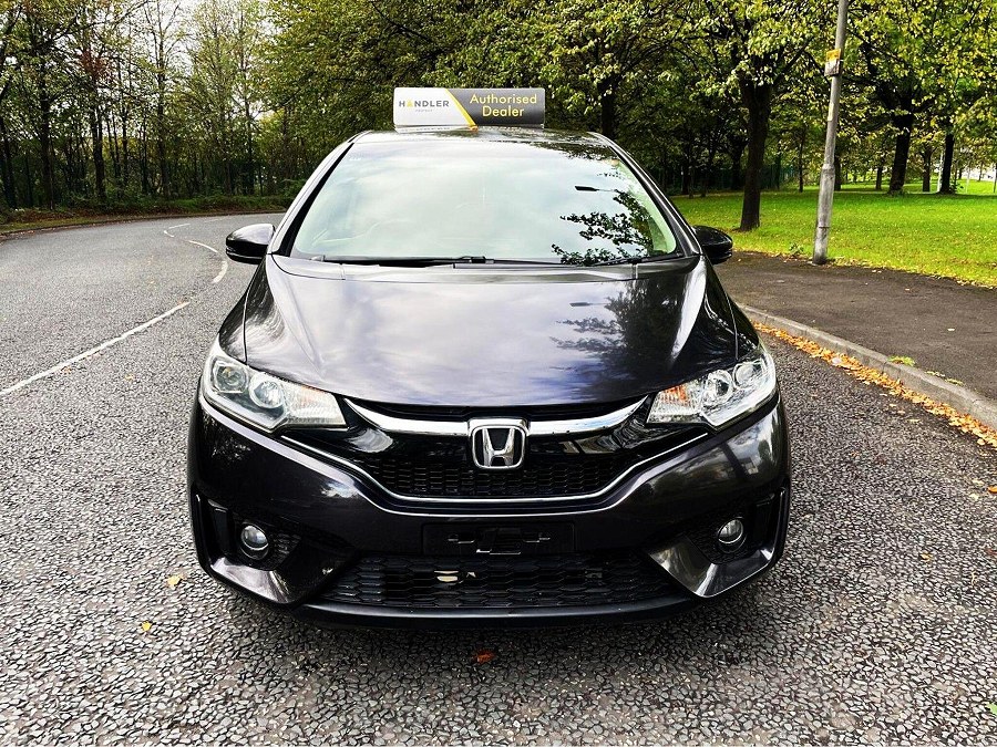 2015 Honda Fit photo 2