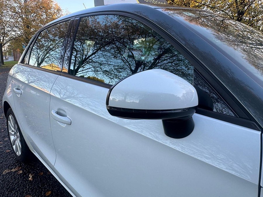 2013 Audi A1 photo 14
