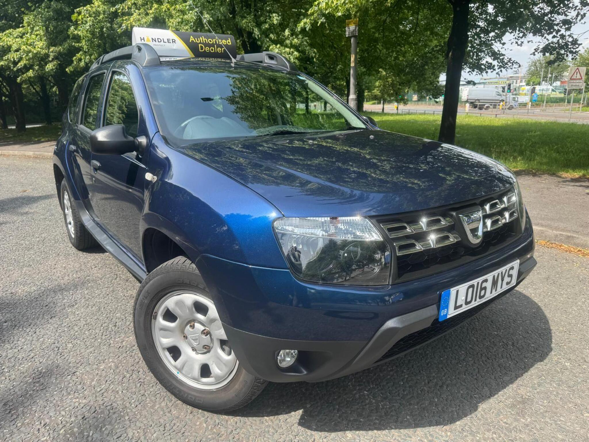 2016 Dacia Duster 1.6 Ambiance SUV 5dr Petrol Manual Euro 6 (s/s) (115 ps) for sale at Bros Motors