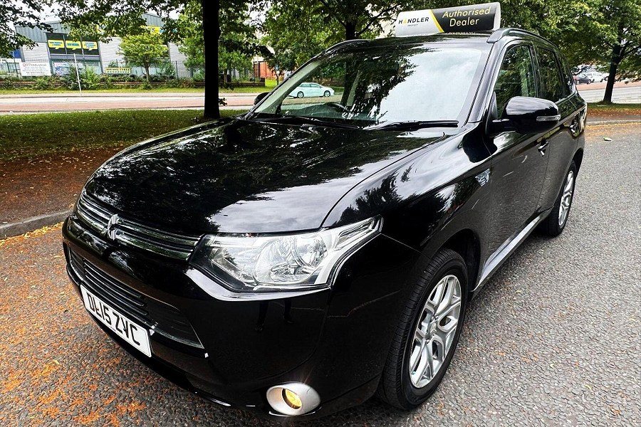 2015 Mitsubishi Outlander photo 8