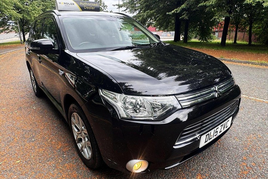 2015 Mitsubishi Outlander photo 6
