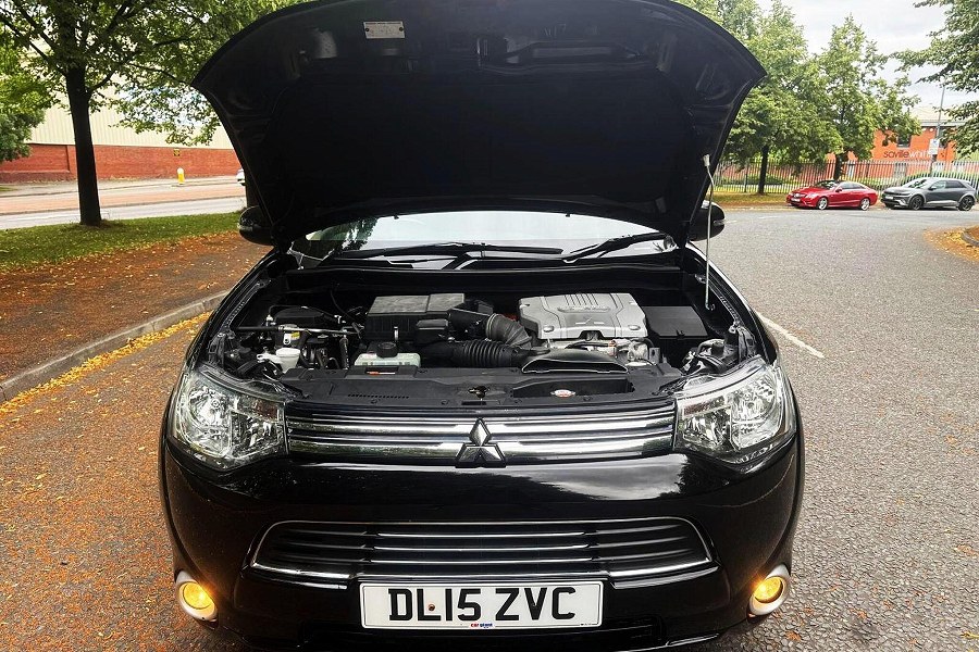 2015 Mitsubishi Outlander photo 7