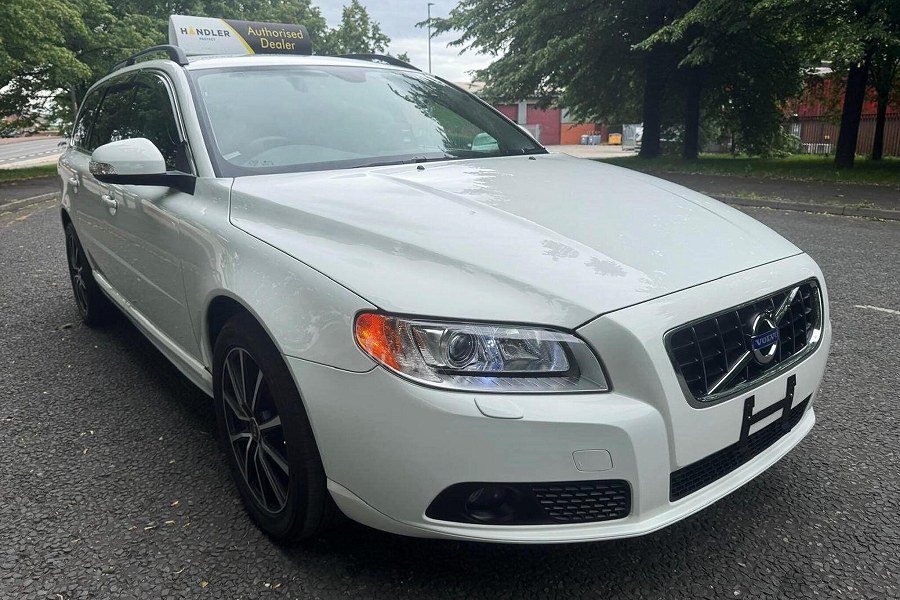 2011 Volvo V70 photo 5