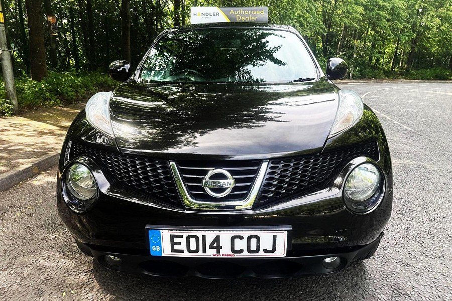 Nissan Juke photo 2