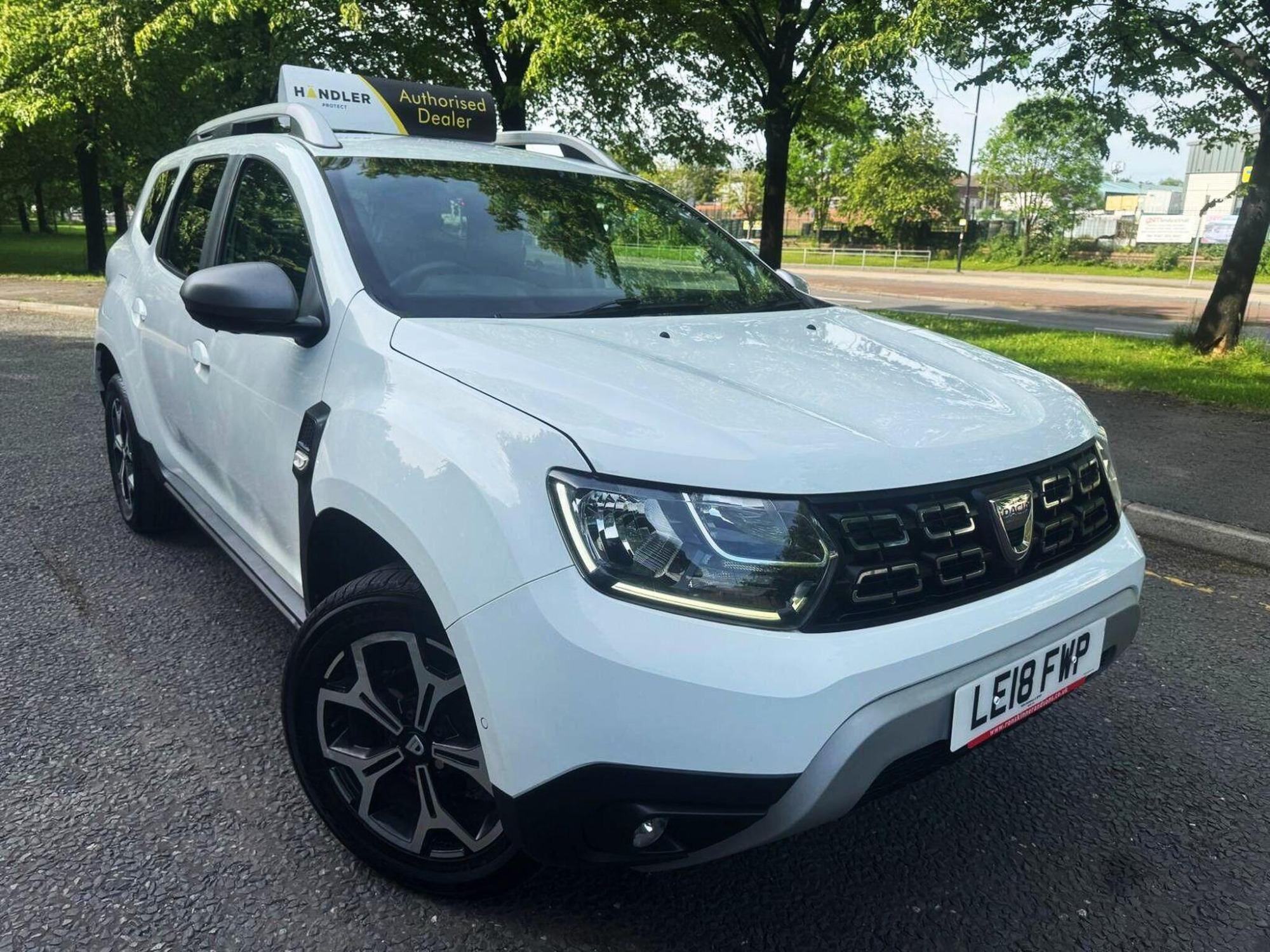 2018 Dacia Duster 1.6 SCe Prestige SUV 5dr Petrol Manual Euro 6 (s/s) (115 ps) for sale at Bros Motors