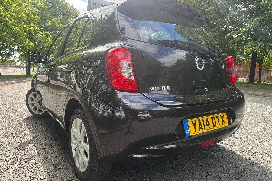 2014 Nissan Micra photo 12