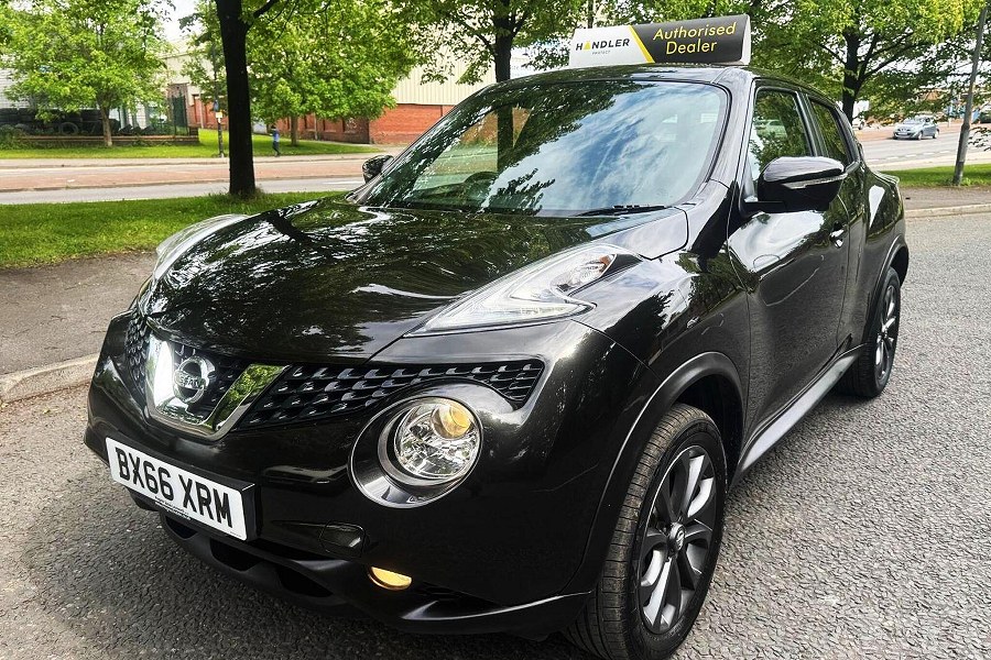 2016 Nissan Juke photo 3