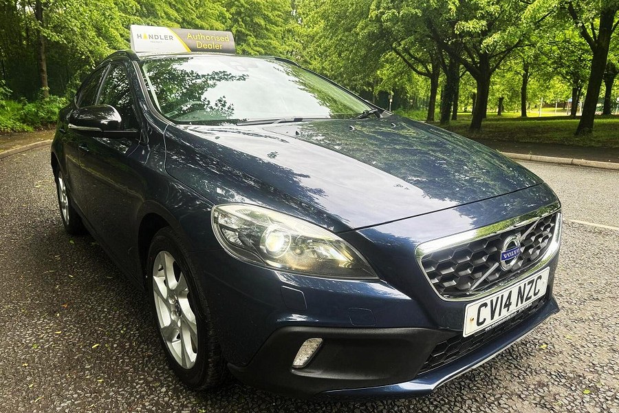 2014 Volvo V40 Cross Country photo 9
