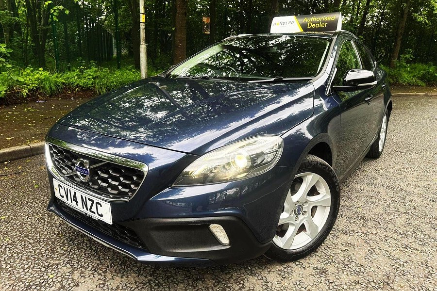 2014 Volvo V40 Cross Country photo 11