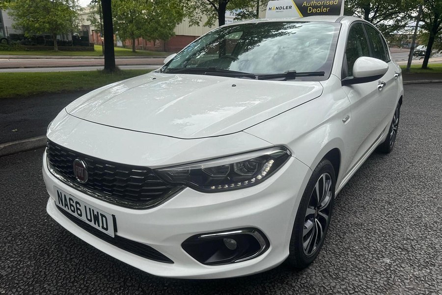 2016 Fiat Tipo photo 3