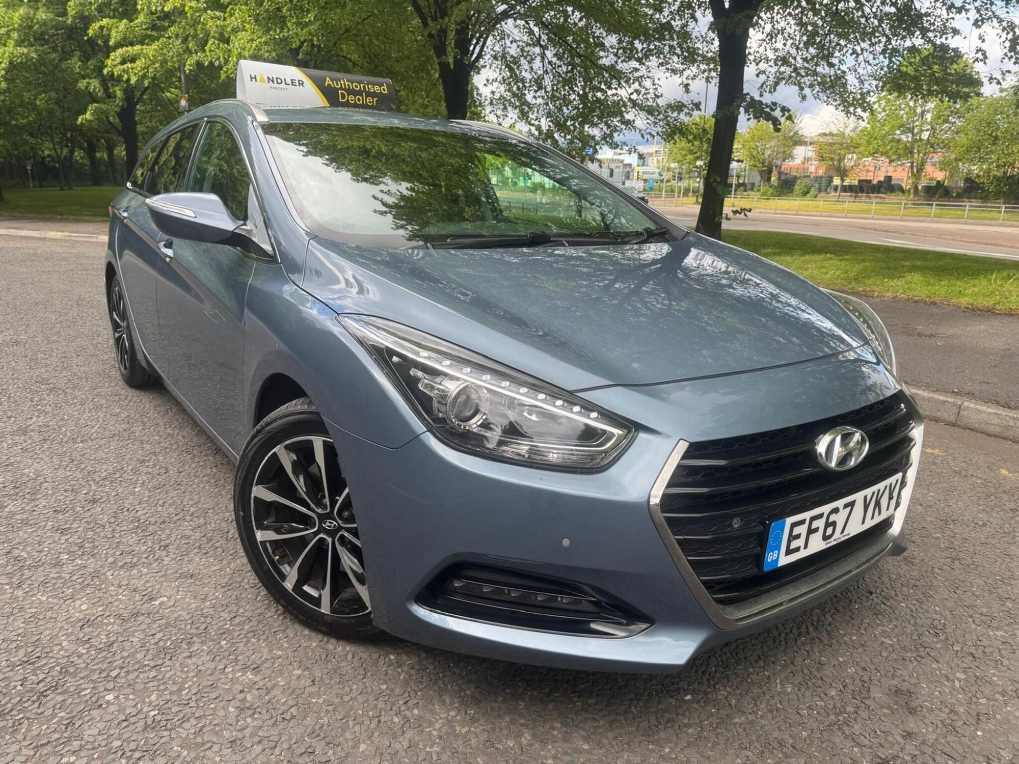 2018 Hyundai i40 1.7 CRDi Blue Drive SE Nav Tourer 5dr Diesel DCT Euro 6 (s/s) (141 ps) for sale at Bros Motors