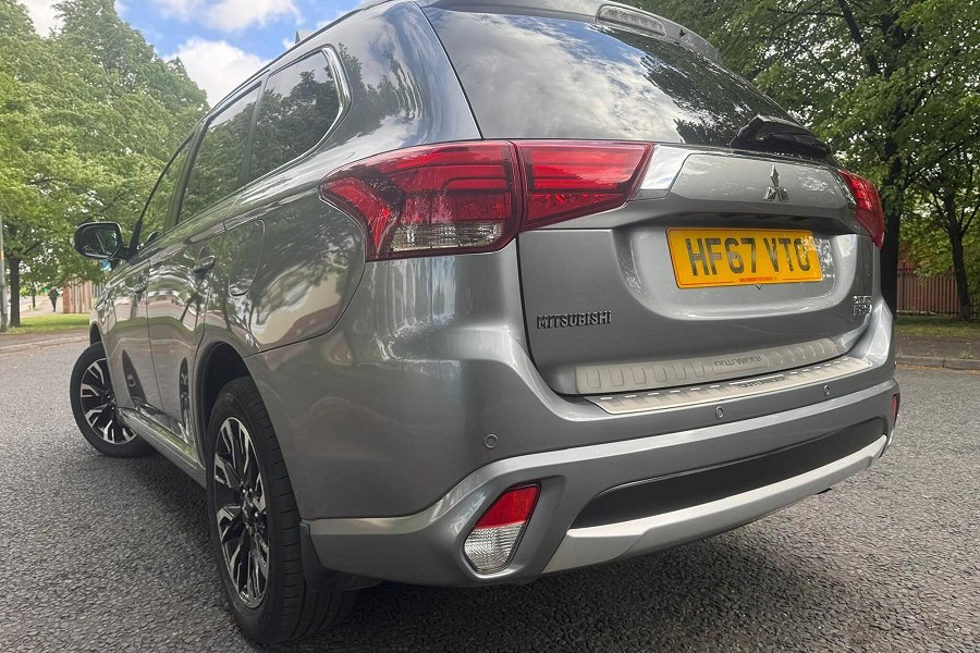2017 Mitsubishi Outlander photo 8