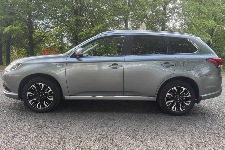 2017 Mitsubishi Outlander photo 10
