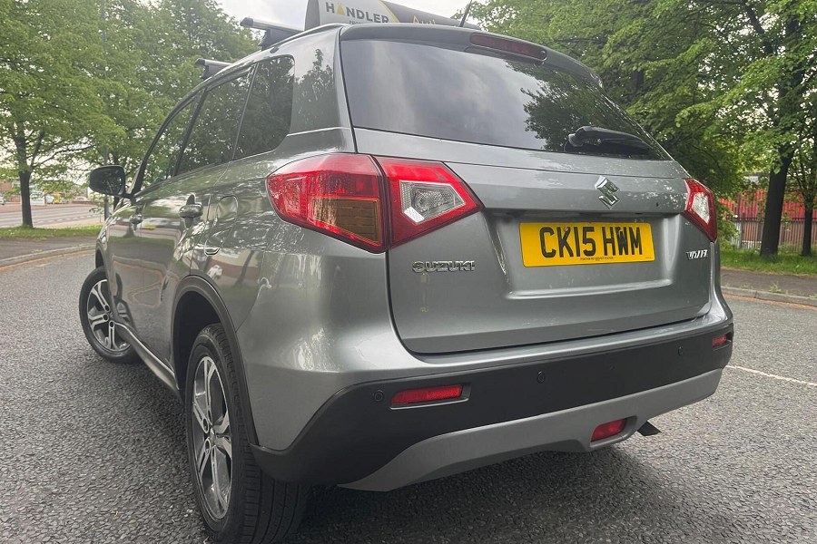 2015 Suzuki Vitara photo 4