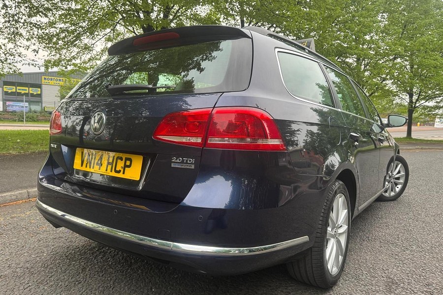 2014 Volkswagen Passat photo 11