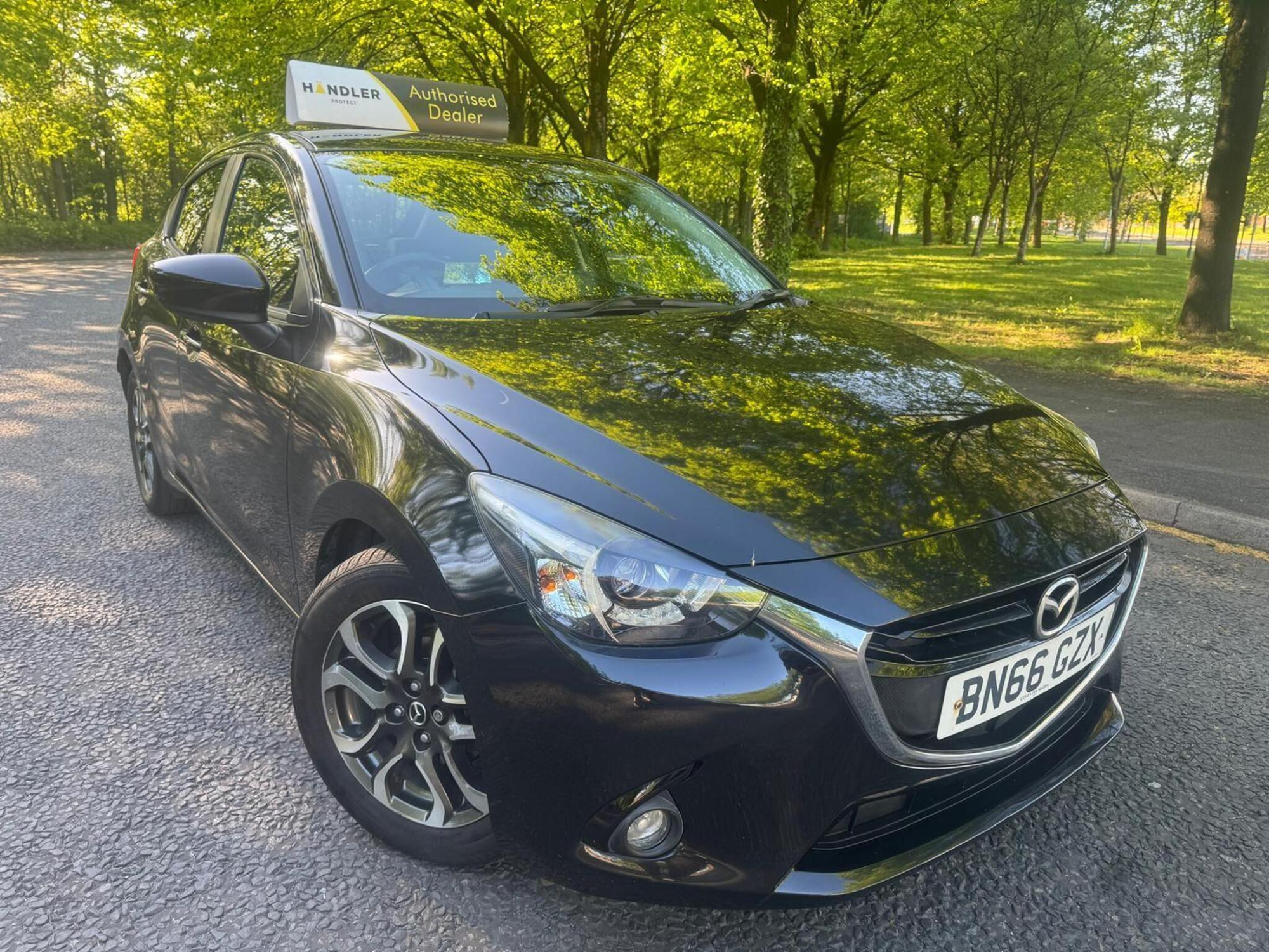 2016 Mazda Mazda2 1.5 SKYACTIV-G Sport Nav Hatchback 5dr Petrol Manual Euro 6 (s/s) (115 ps) for sale at Bros Motors