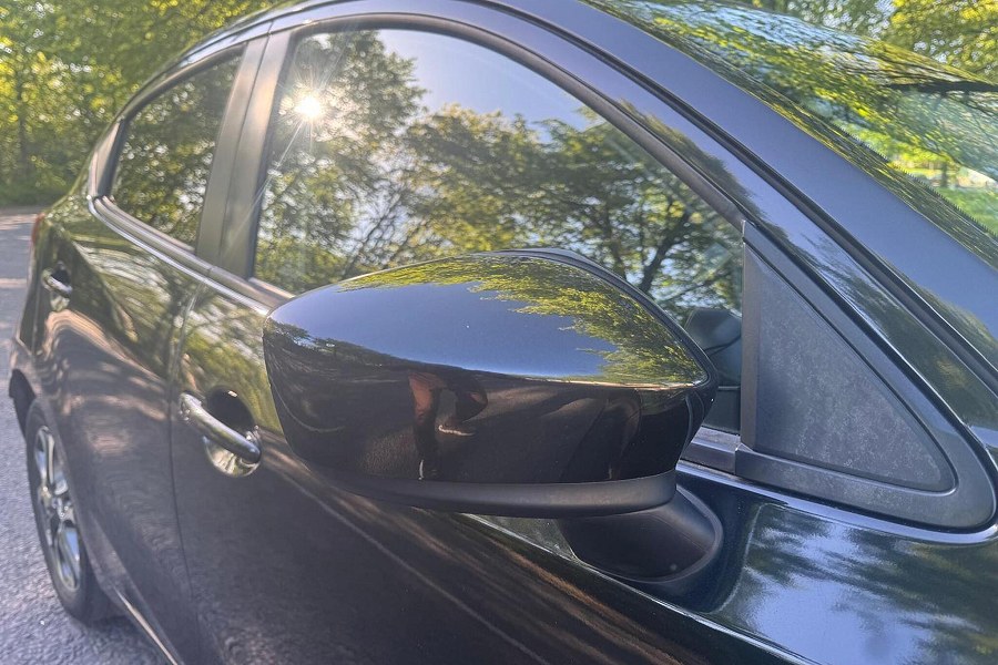 2016 Mazda Mazda2 photo 13