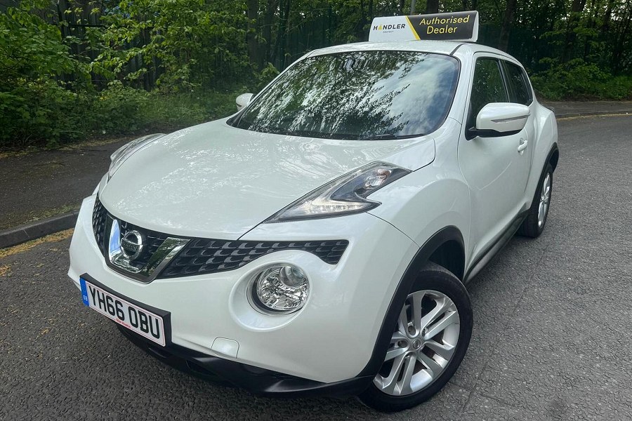2016 Nissan Juke photo 3