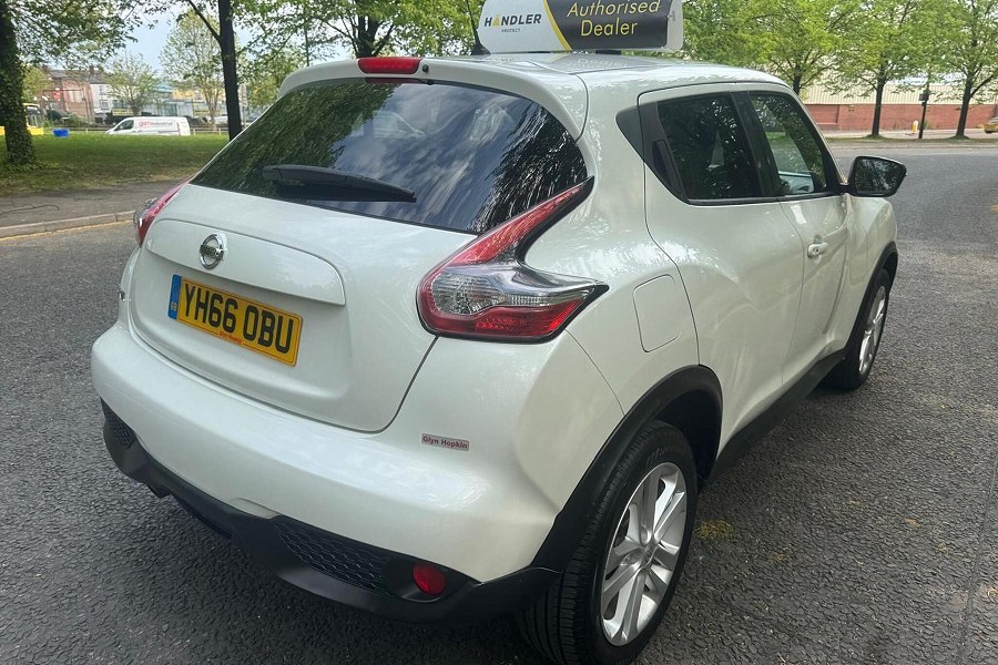 2016 Nissan Juke photo 7