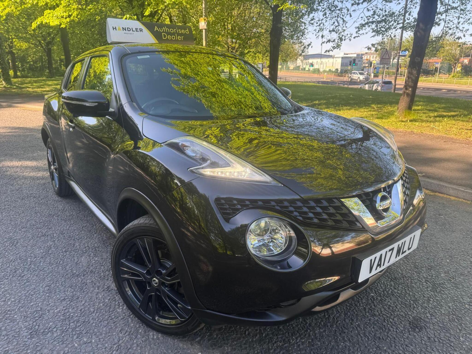 2017 Nissan Juke 1.5 dCi Tekna Euro 6 (s/s) 5dr for sale at Bros Motors