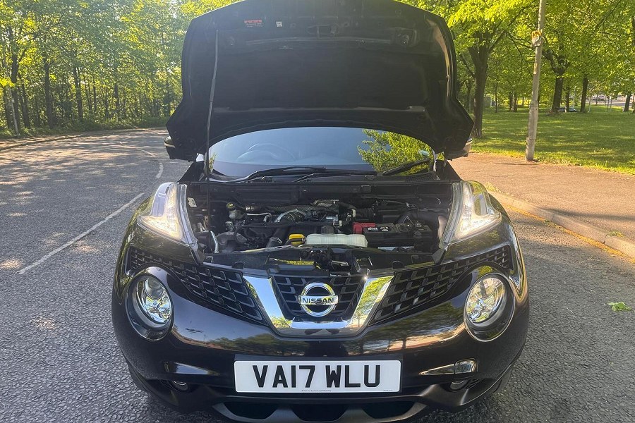 Nissan Juke photo 2