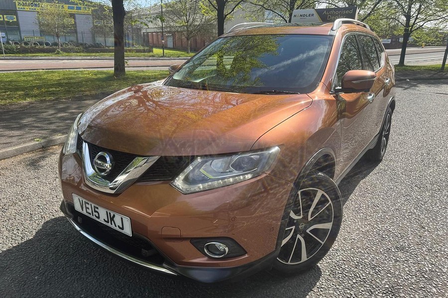 2015 Nissan X-Trail photo 3