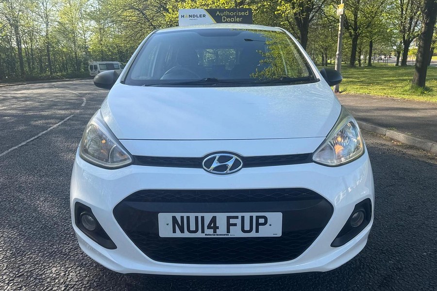 Hyundai i10 photo 2