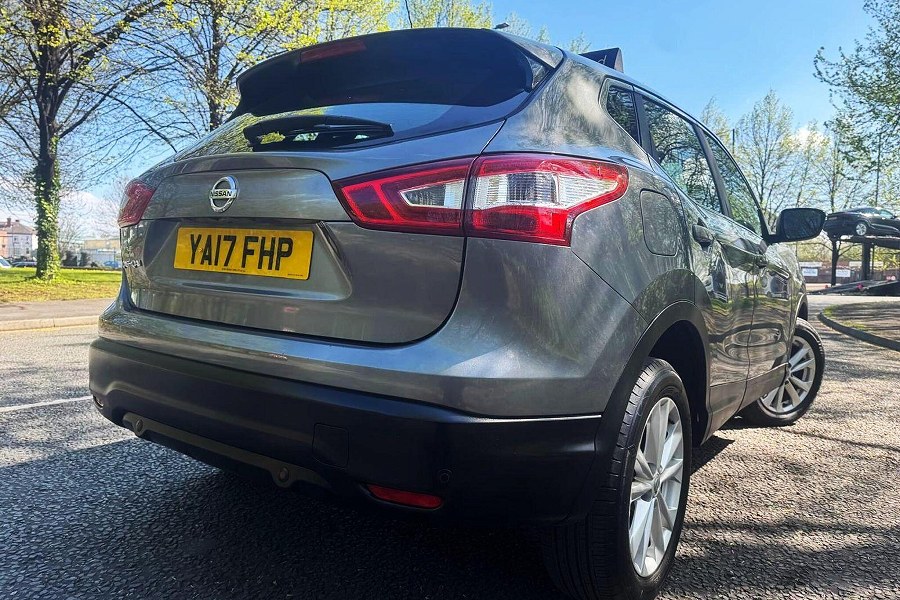 2017 Nissan Qashqai photo 12