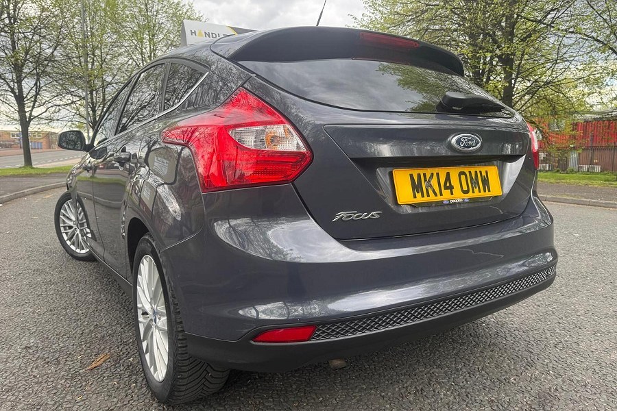 2014 Ford Focus photo 8