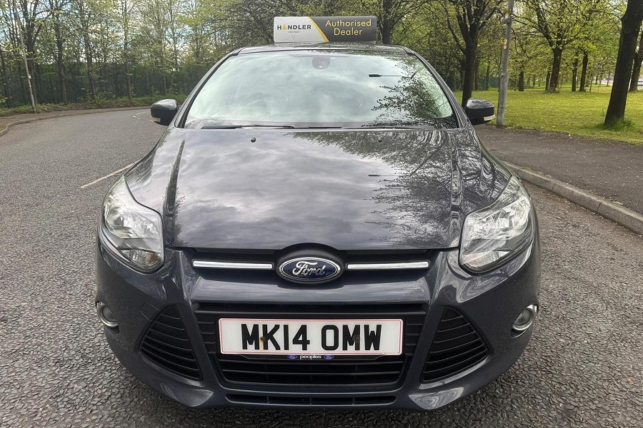 Ford Focus photo 2